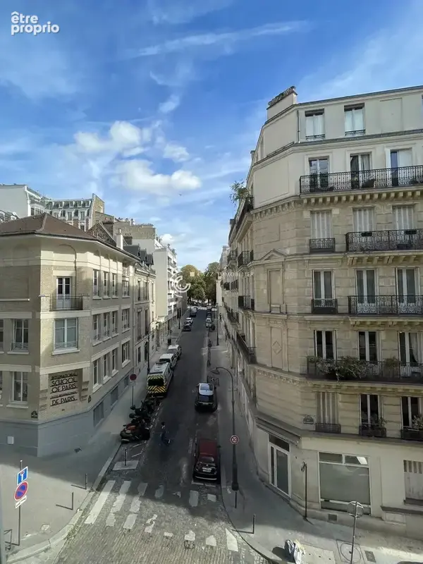 150m du métro PASSY - 3 pièces - Ancien atelier d'artiste rénové de 85m² - photo 20