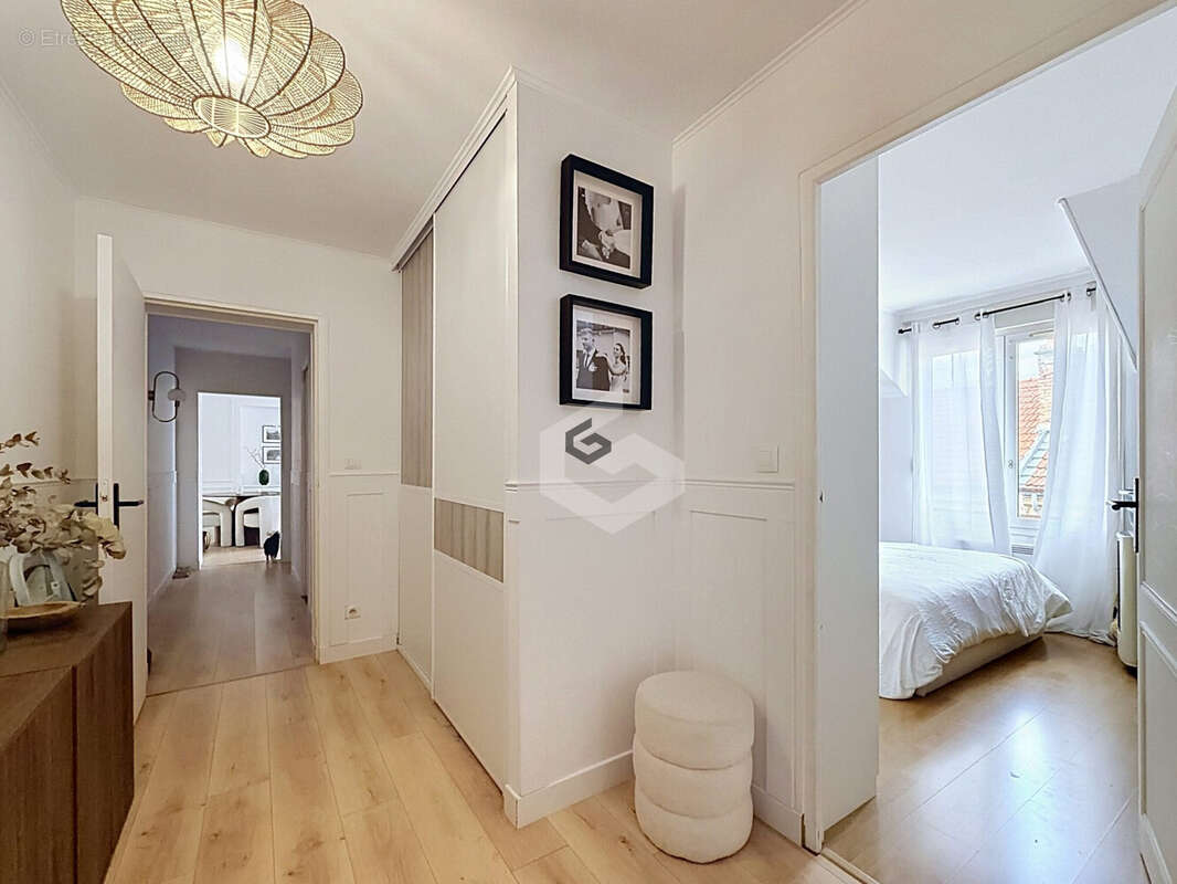 Appartement 87 m² à Reims  - photo 8