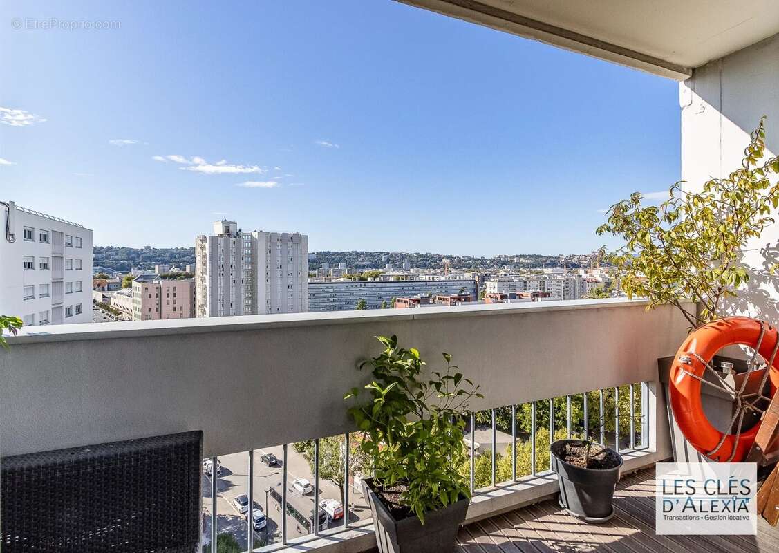 Appartement à LYON-7E