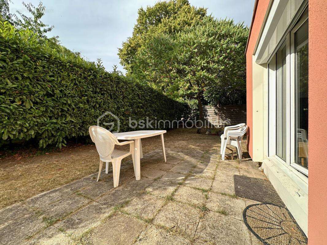 Appartement 3 pièces 72 m² avec jardin privatif de 400 m² – Cergy Préfecture - photo 2
