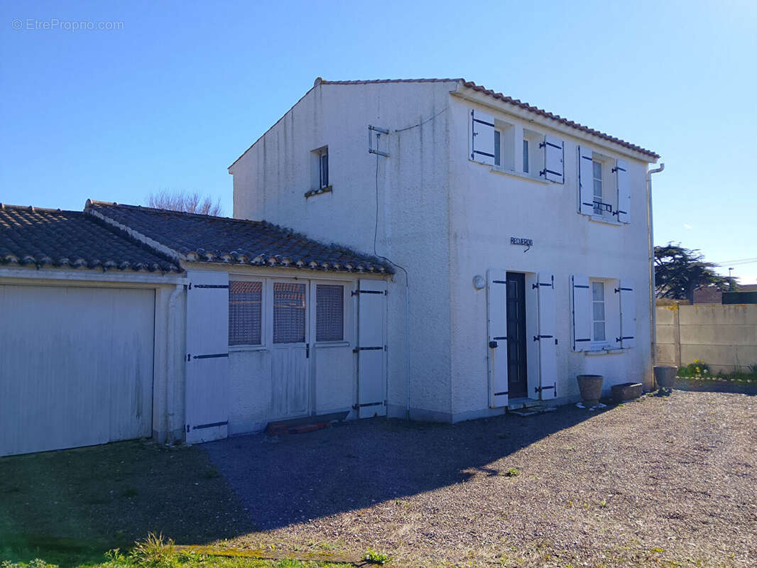 Maison à LA PLAINE-SUR-MER