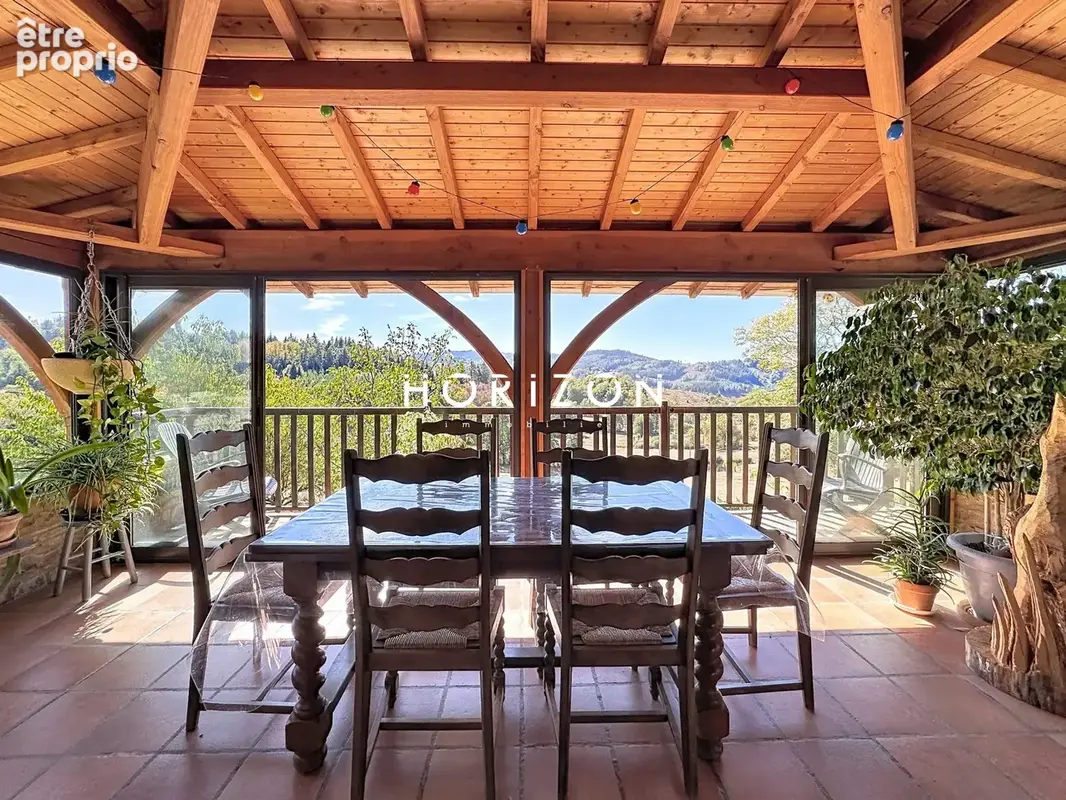 Maison 5 pièces 223 m² à vendre à Belmont-De-La-Loire (42670) - photo 9