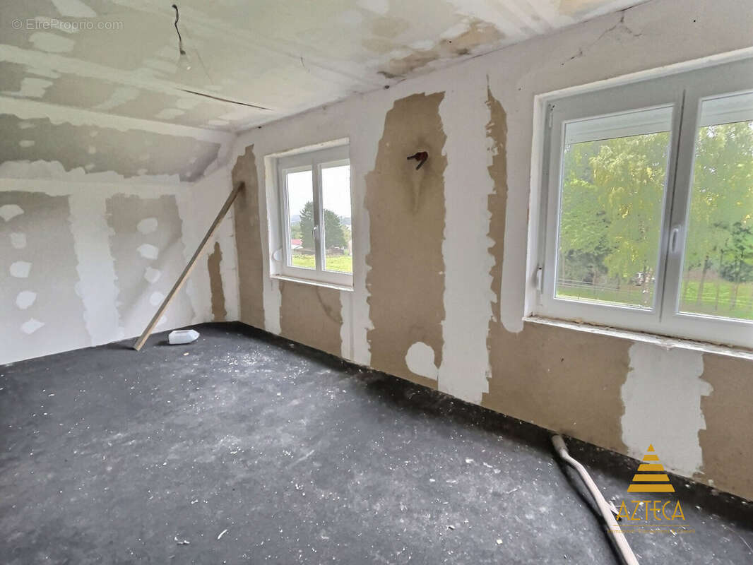 Maison à LA CAPELLE