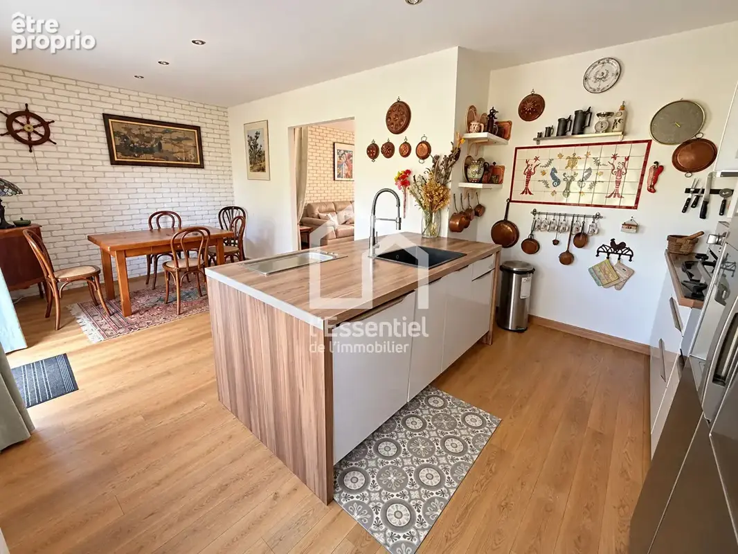 Maison -île Vaux sur Seine - 124 m² au sol - 4 chambres - 612 m² terrain - ponton privatif - photo 9