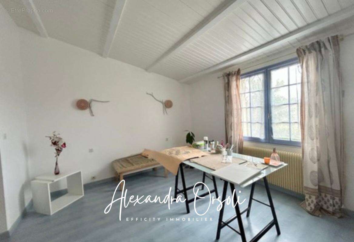 Maison à BELLEVILLE-SUR-VIE