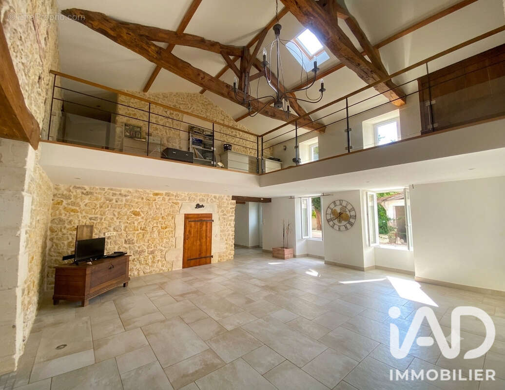 Maison 178 m² à Nieulle-Sur-Seudre  - photo 4
