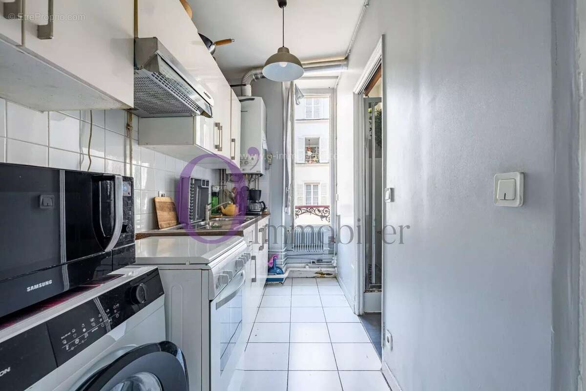 Appartement à PARIS-11E
