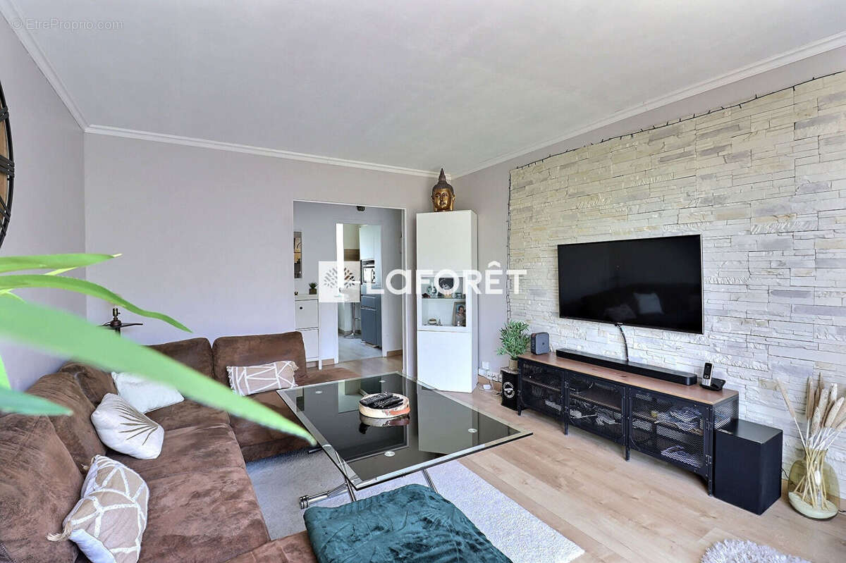 Appartement à VITRY-SUR-SEINE