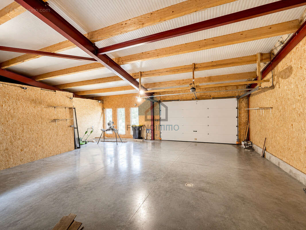 Saint-julien-les-russey - grande maison de caractere - photo 18