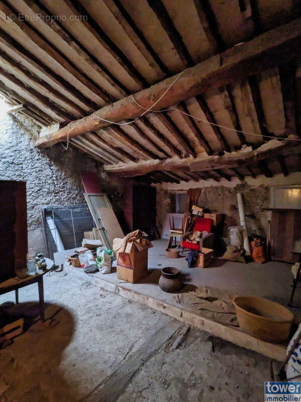 Maison à CASCASTEL-DES-CORBIERES