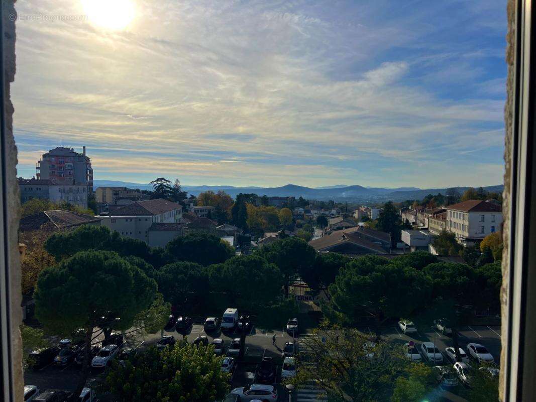 Appartement à AUBENAS