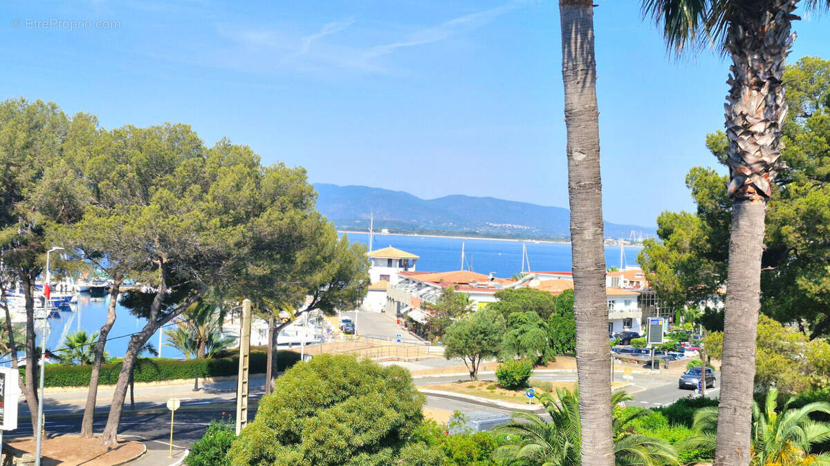 Appartement à SAINT-RAPHAEL