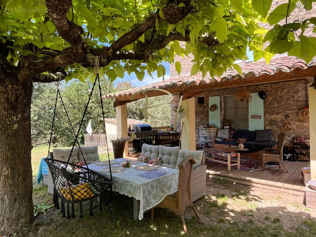 Maison à VALLON-PONT-D'ARC