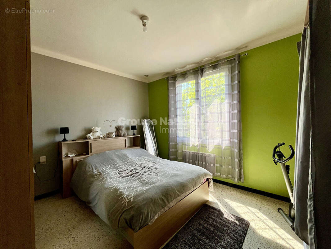 Appartement à NOVES