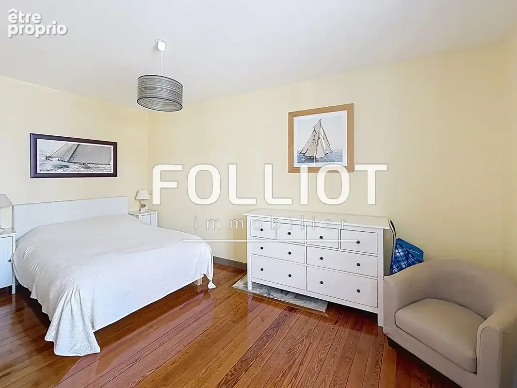 Appartement 4 pièces à vendre à Granville - Réf 146712 - photo 10