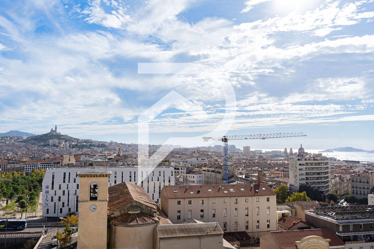 Appartement à MARSEILLE-3E