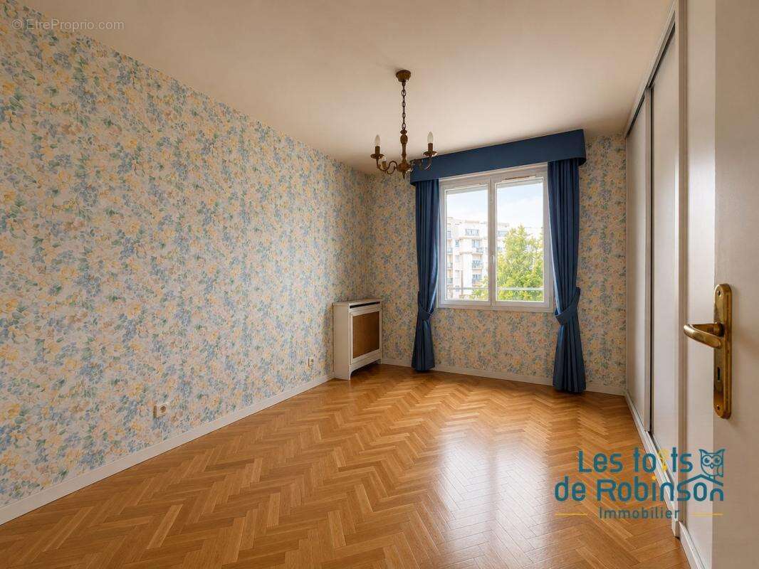 Appartement à CHATILLON