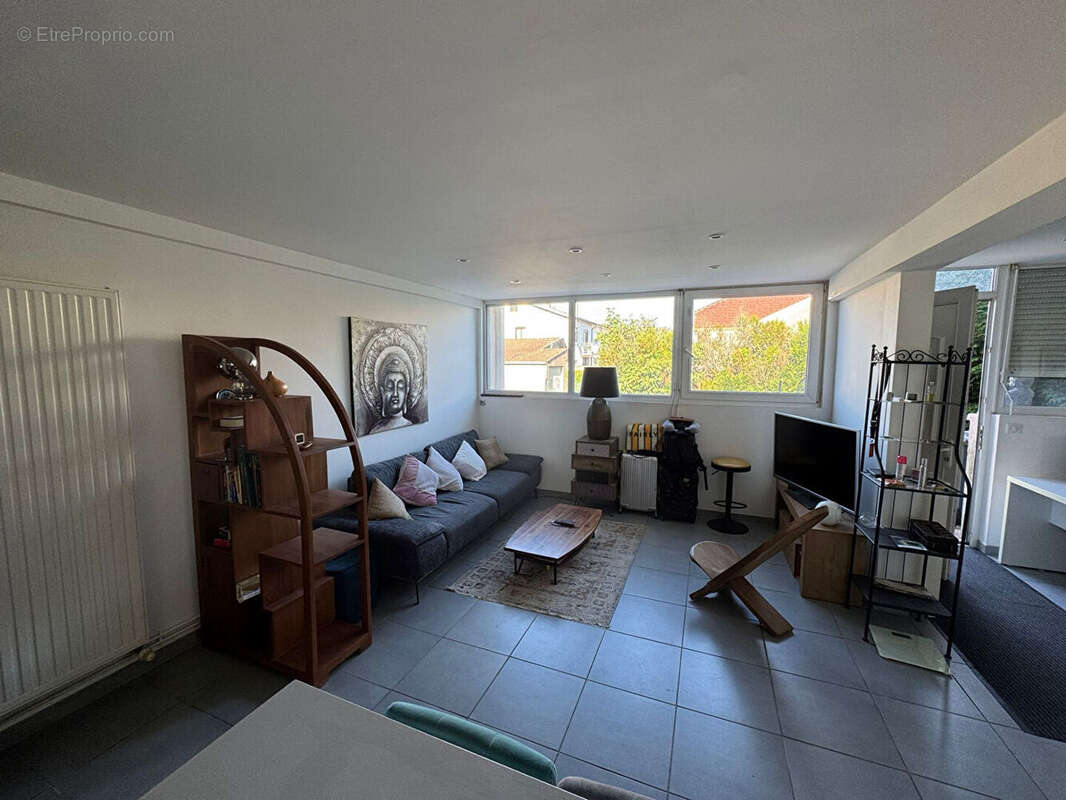 JOLIVET - Immeuble de 612 m2 sur terrain de 1303 m2 - photo 15