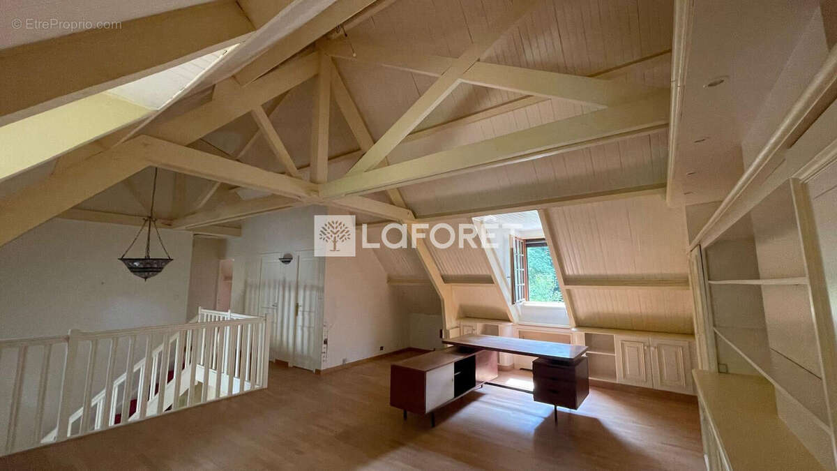 Maison Triel Sur Seine 6 pièce(s) 195 m2 - photo 9