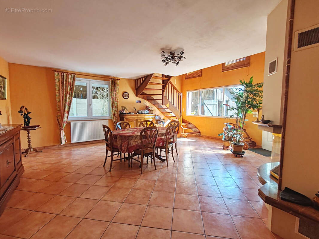 Maison à RETIERS