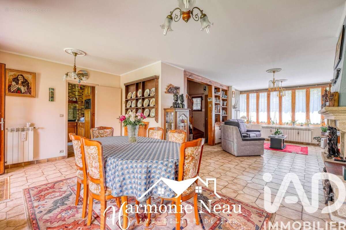 Maison 145 m² à Coubron  - photo 9