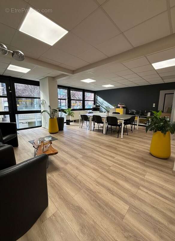 Commerce 325 m² à Oberhausbergen  - photo 4