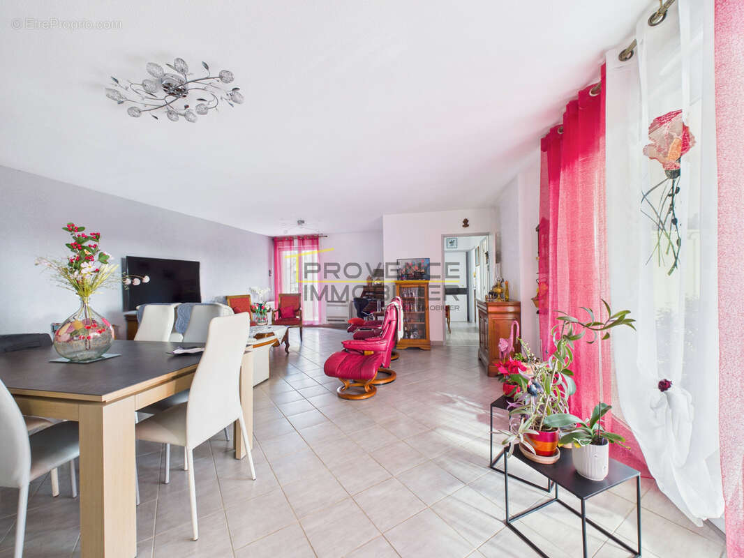 Appartement à MONTELIMAR