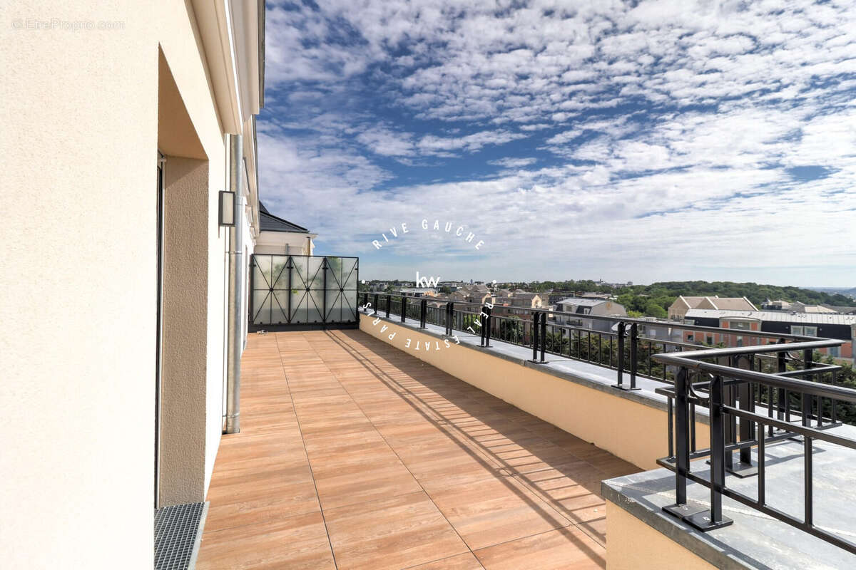 Appartement 103 m² à Le Plessis-Robinson  - photo 5