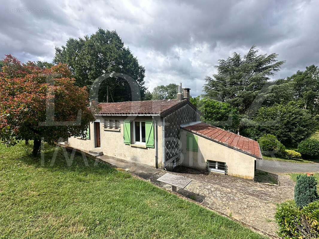 Maison Pont De Larn 7 pièce(s) 146 m2 - photo 16