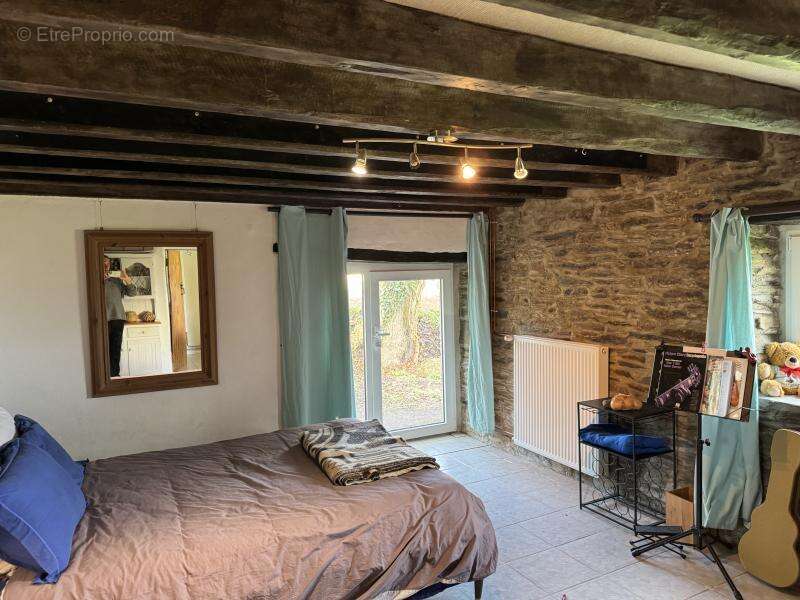 Maison à SIXT-SUR-AFF