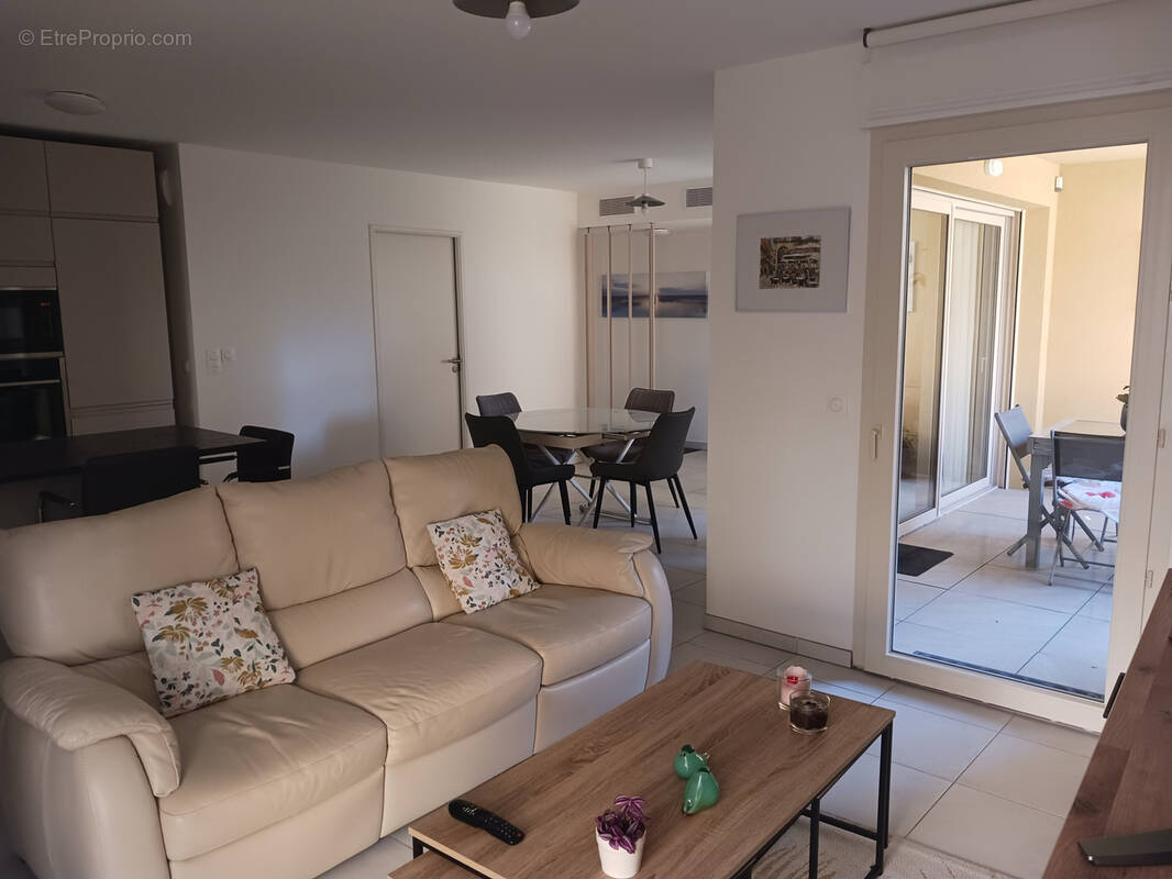 Appartement à HYERES