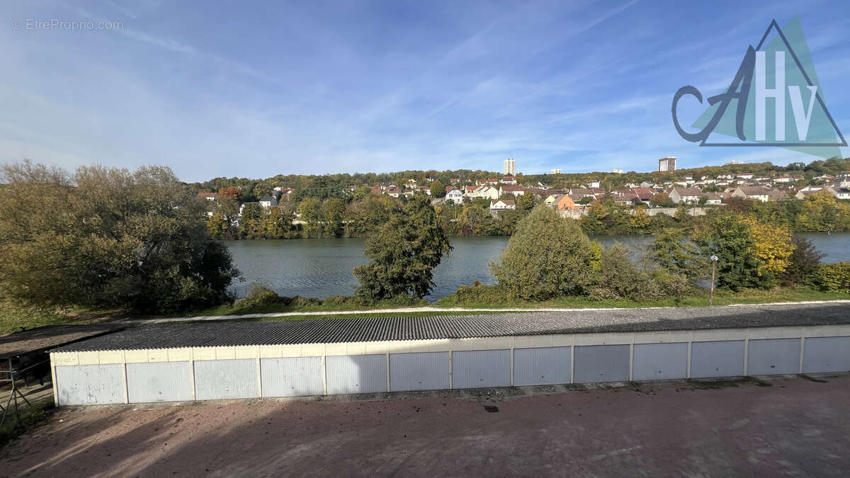Appartement à MONTEREAU-FAULT-YONNE