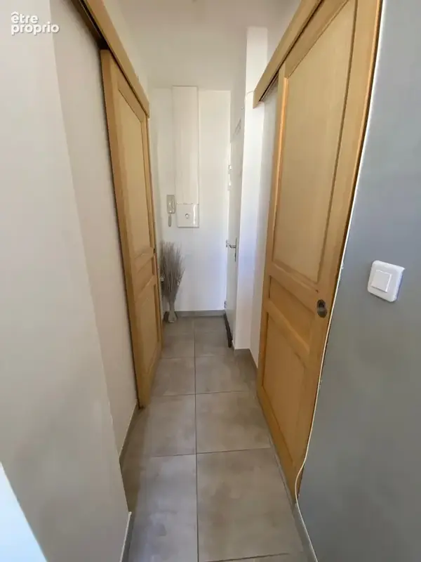 Studio 18m2 centre-ville Nîmes - photo 3