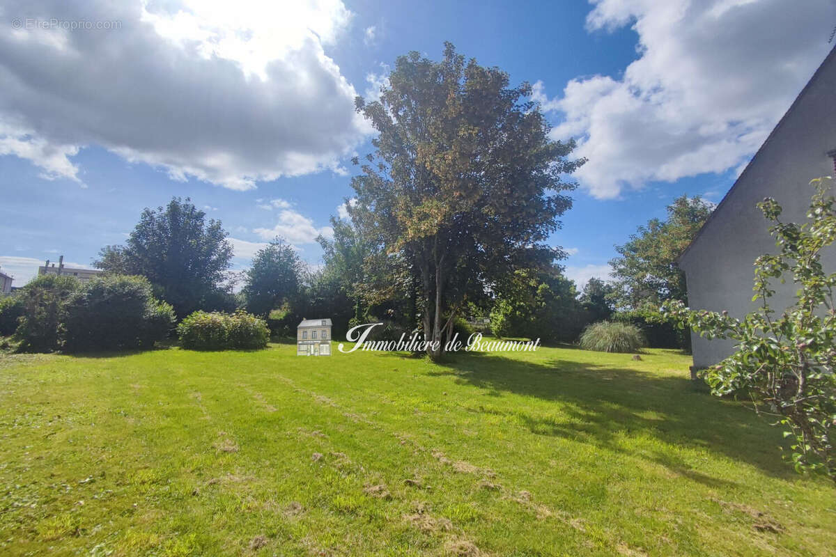 Maison 5 pièces 120 m² à vendre à Beaumont-Le-Roger (27170) - photo 3