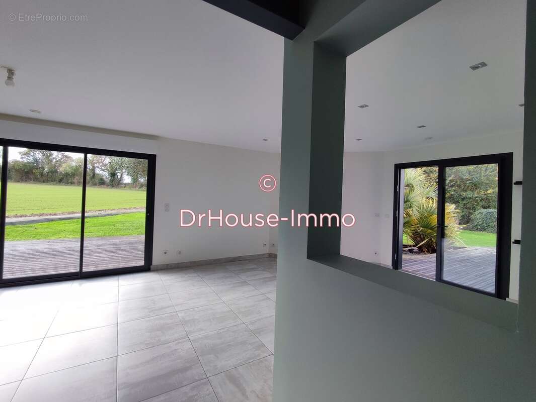 Maison à RUCQUEVILLE