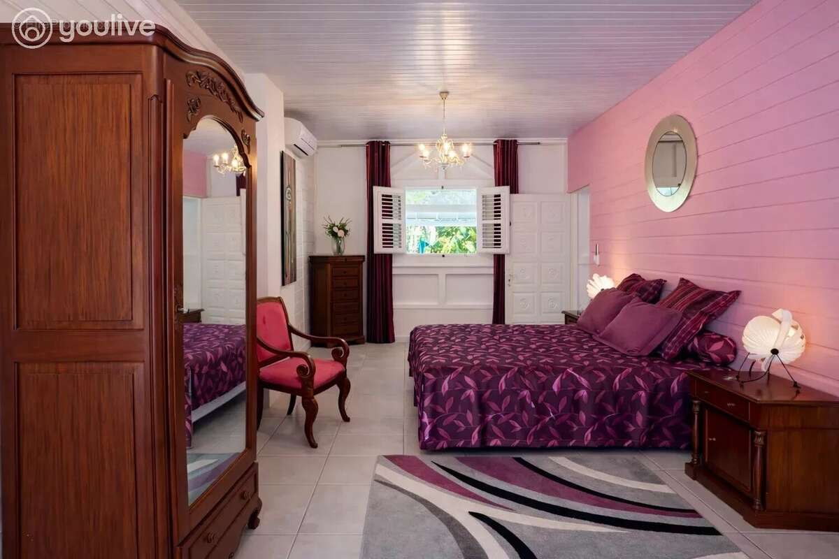 Magnifique Villa T7 piscine- Sainte Anne- fort potentiel - photo 6