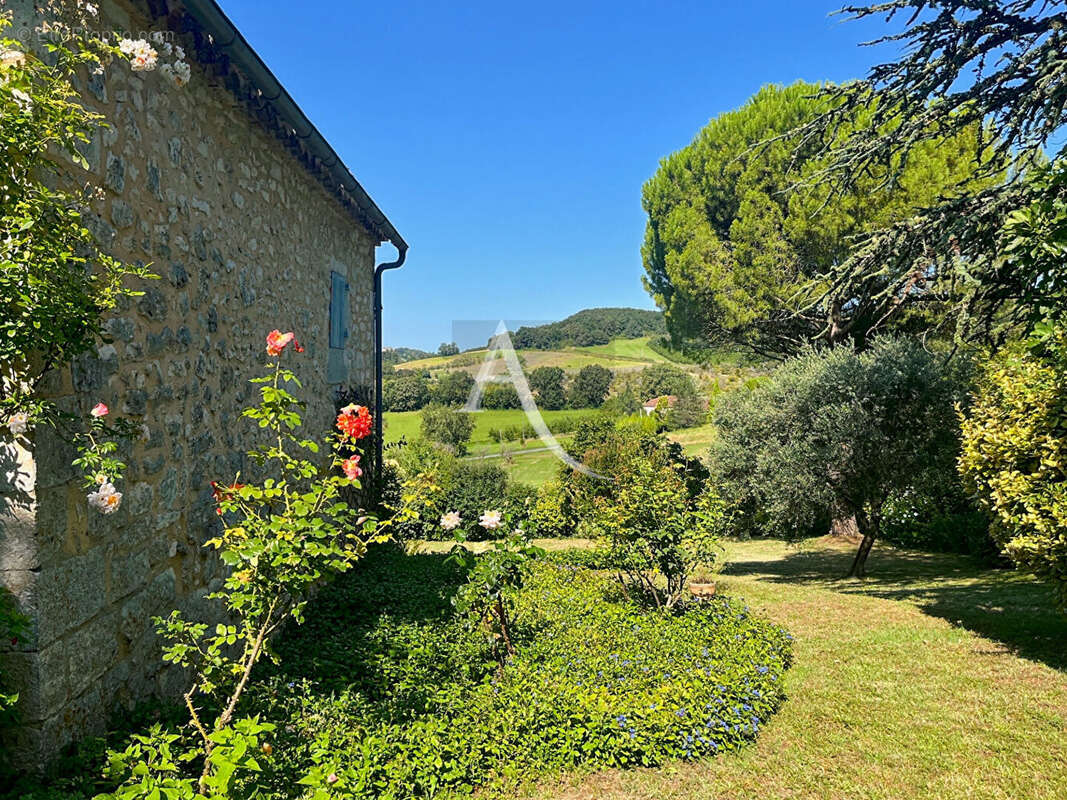 Maison à CAZIDEROQUE
