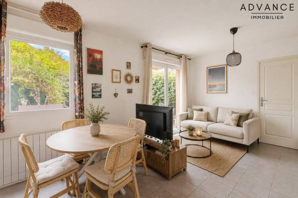 Appartement à MONTRABE
