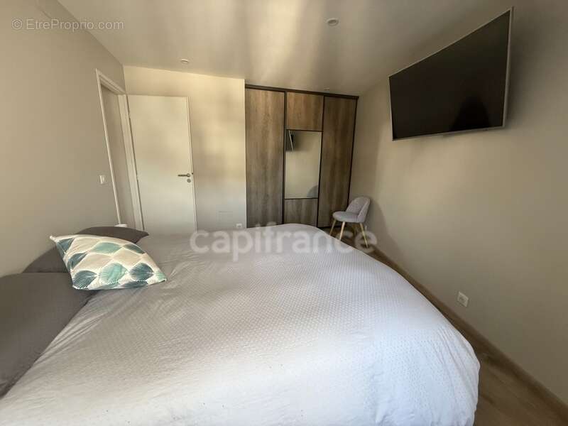 Superbe appartement T3 plein centre ville, résidence avec ascenseur - photo 9