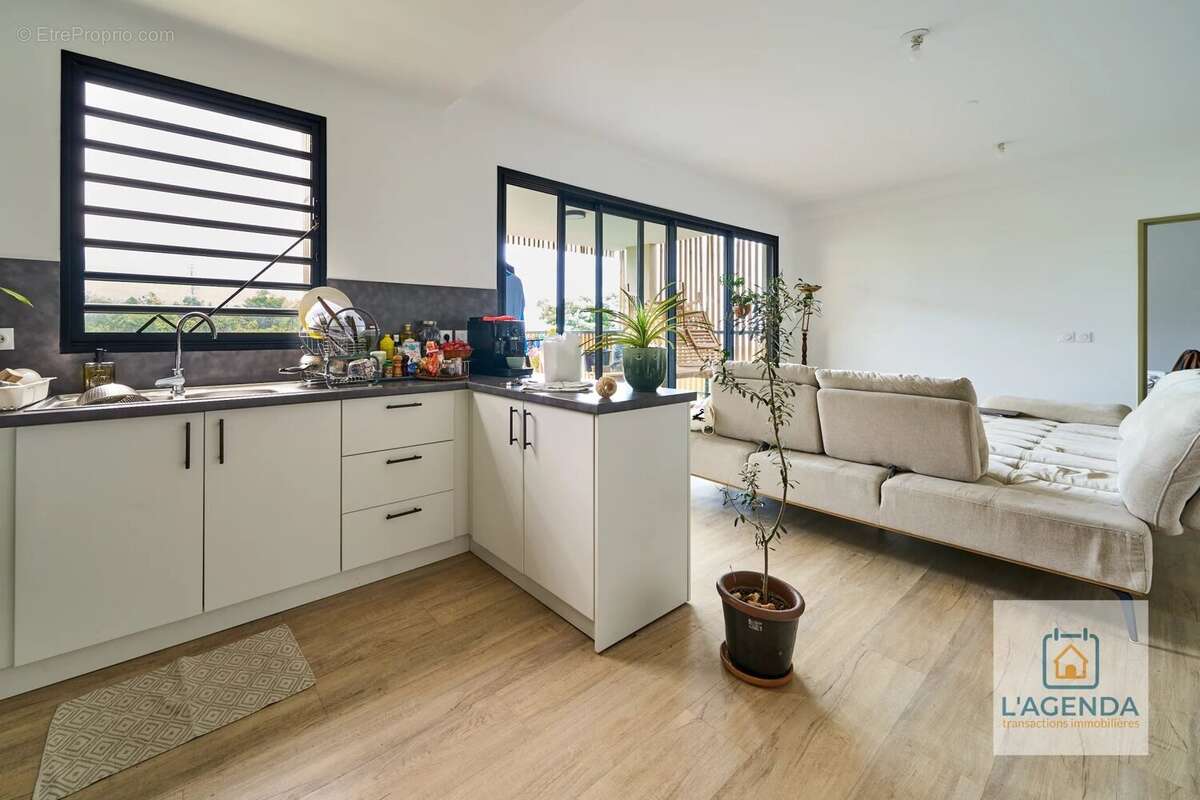 Appartement à SAINTE-MARIE