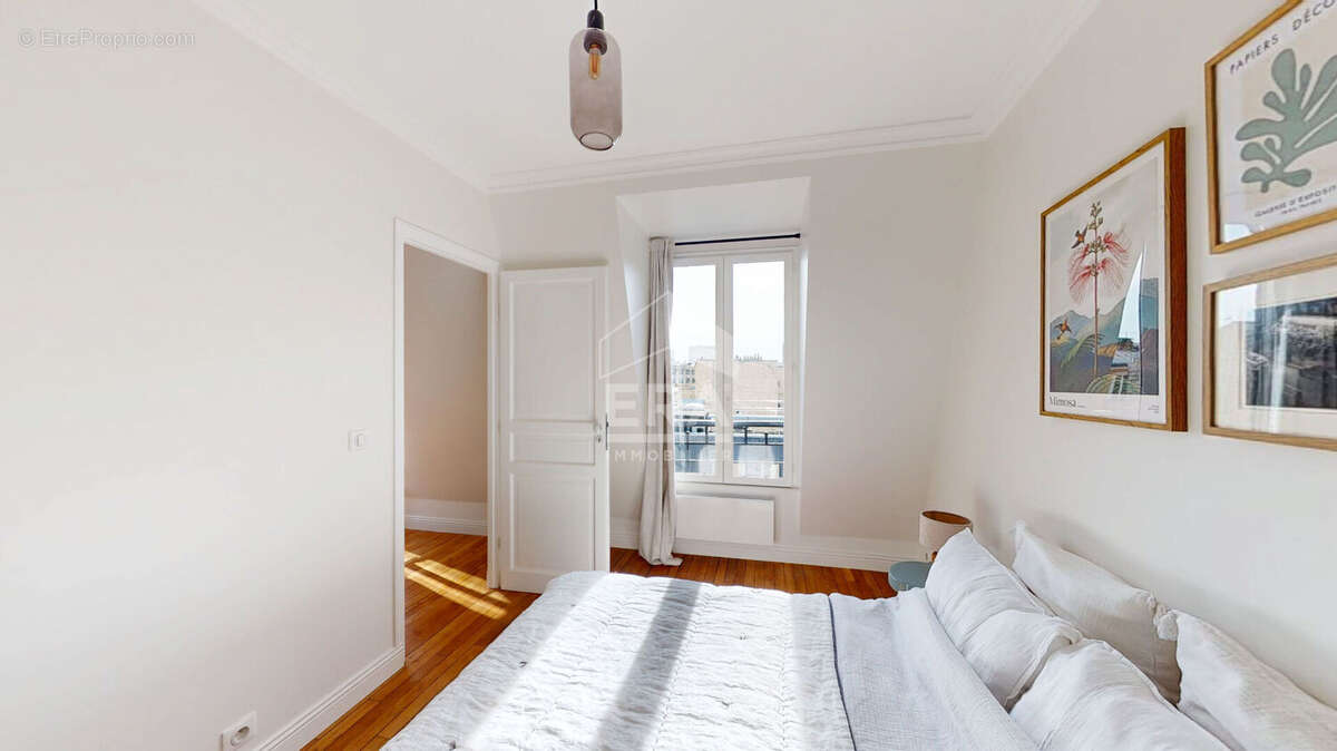 Appartement à PARIS-19E