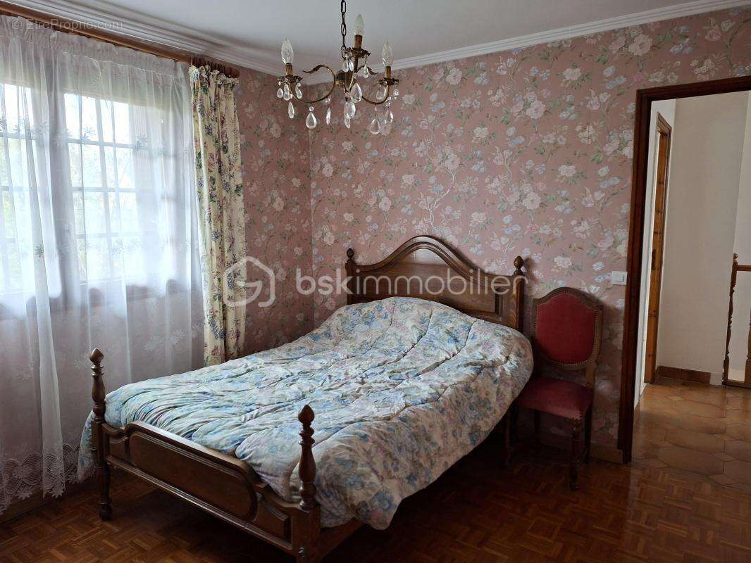 Maison à TREMBLAY-EN-FRANCE