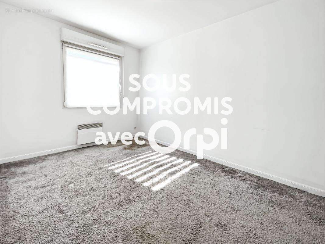 Appartement à SAINT-MARTIN-BOULOGNE