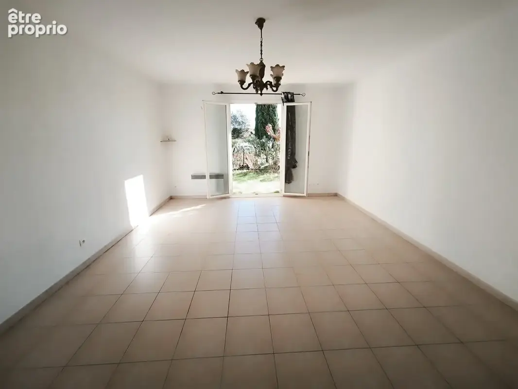 Appartement T4 de 77,30 m2 avec jardin privatif de 108 m2, garage et parking - photo 2