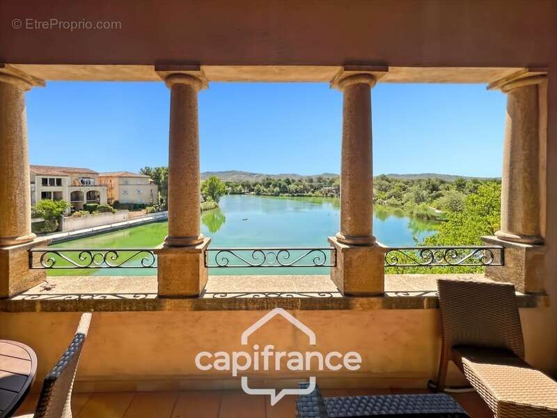 Appartement à MALLEMORT