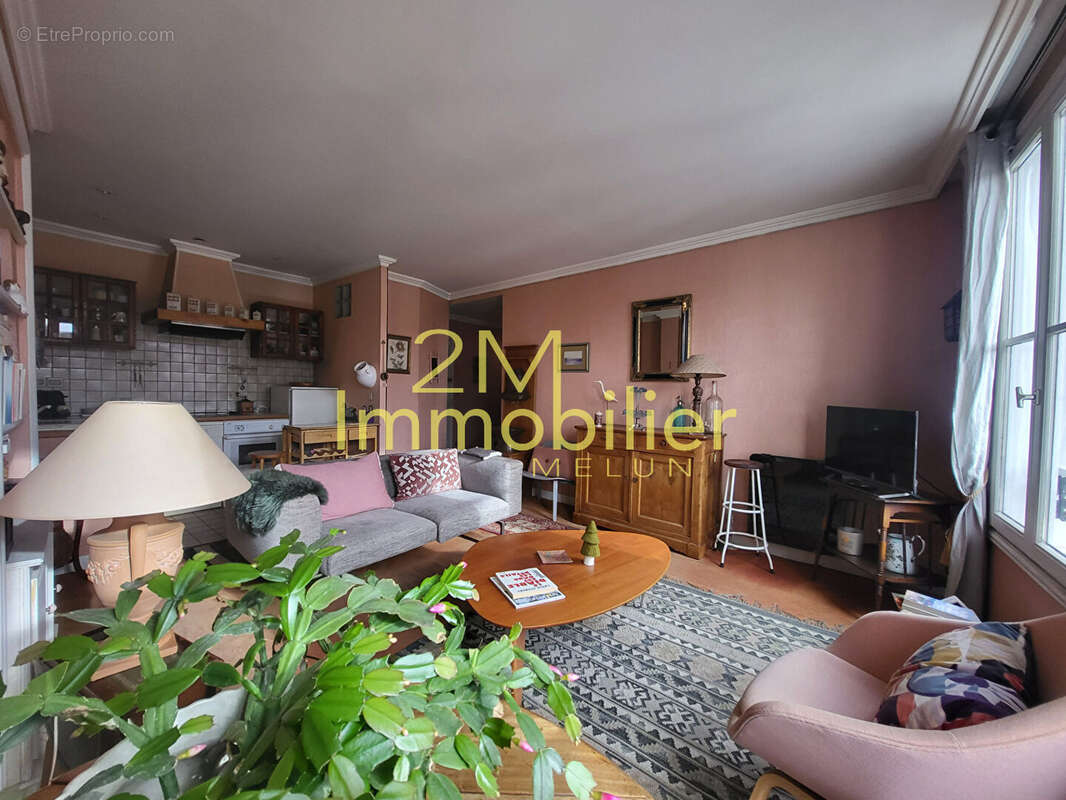 Appartement à FONTAINEBLEAU