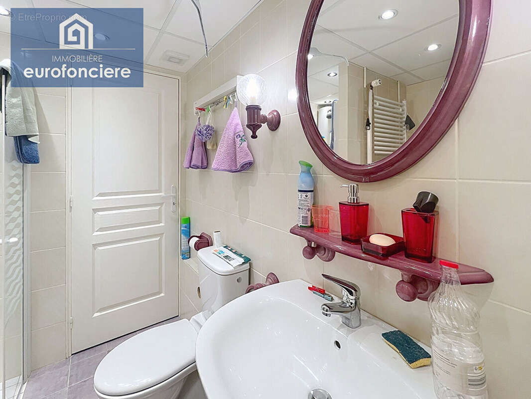 Maison à SAINT-JULIEN-LES-VILLAS