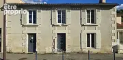 Maison à LUSIGNAN