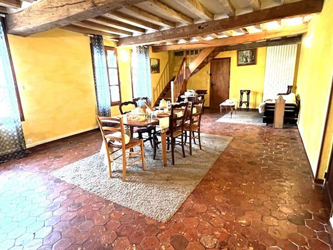 Maison à GOURNAY-EN-BRAY