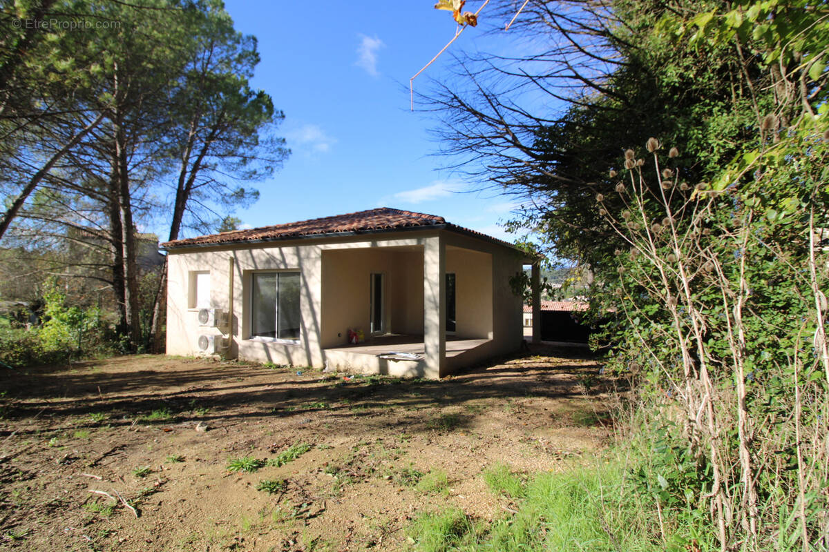 Maison à SAINT-PRIVAT-DES-VIEUX